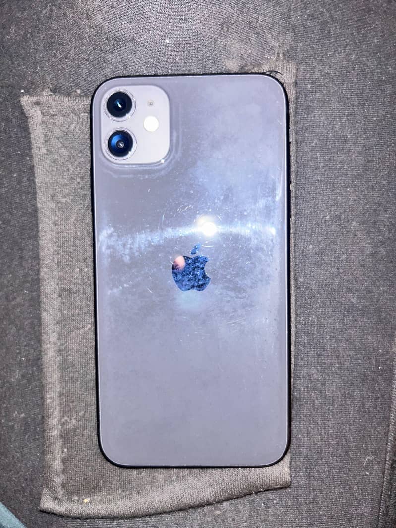 Apple iPhone 11 0