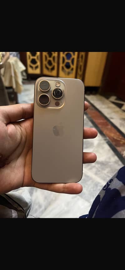 Apple iPhone 15 Pro