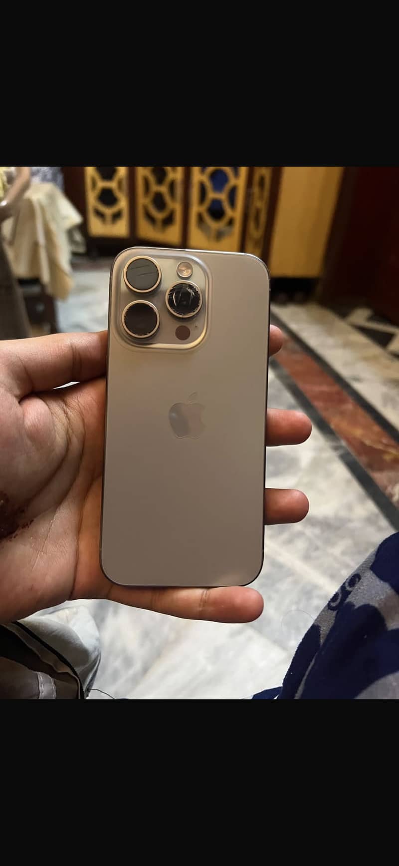 Apple iPhone 15 Pro 0