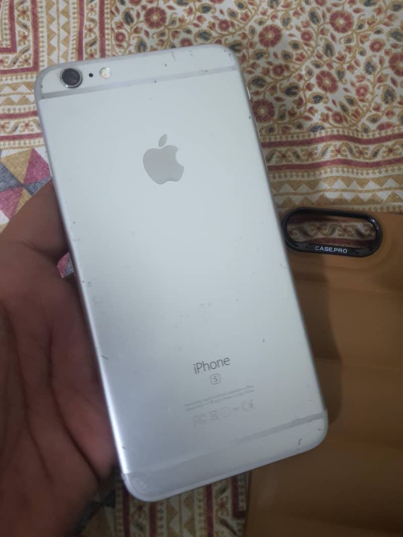 Apple iPhone 6S Plus 2