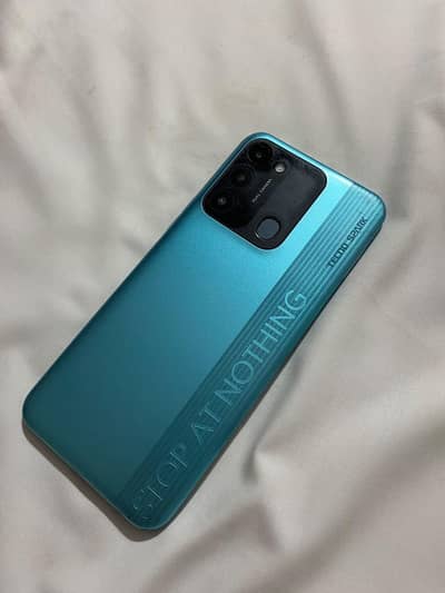 Tecno Spark 8C