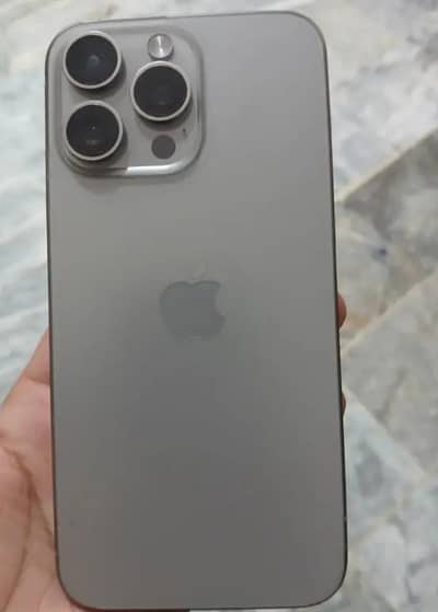 Apple iPhone 15 Pro Max