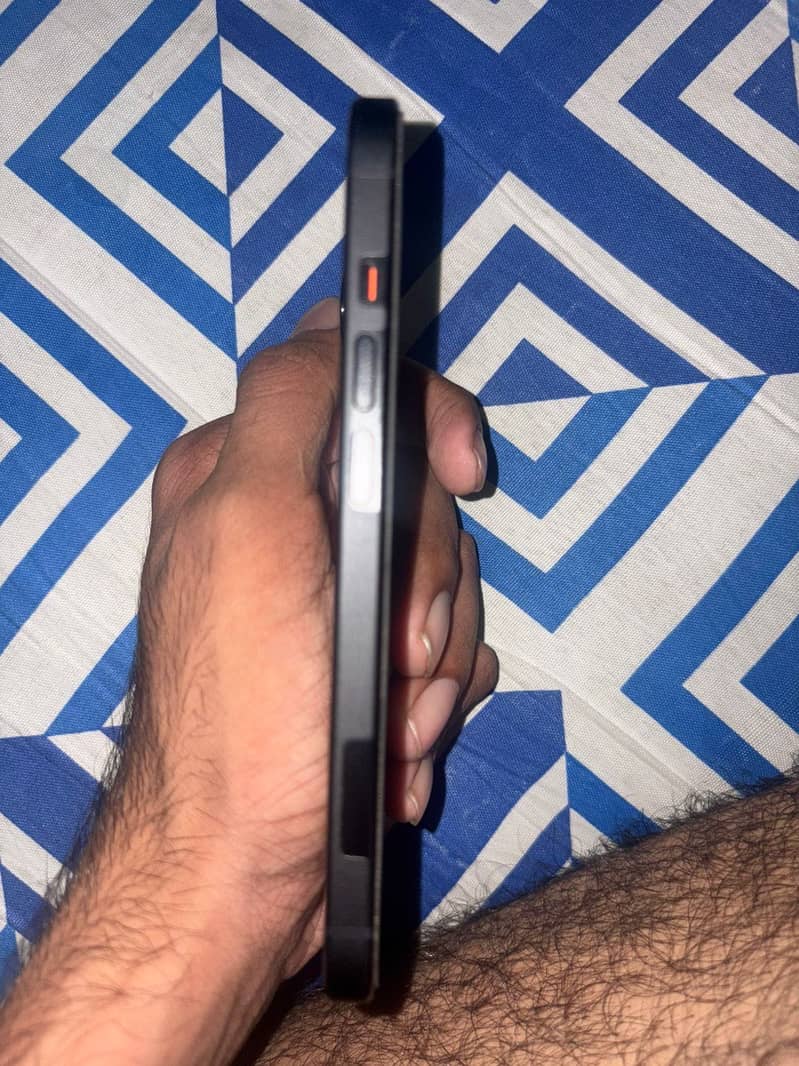 Apple iPhone 15 1