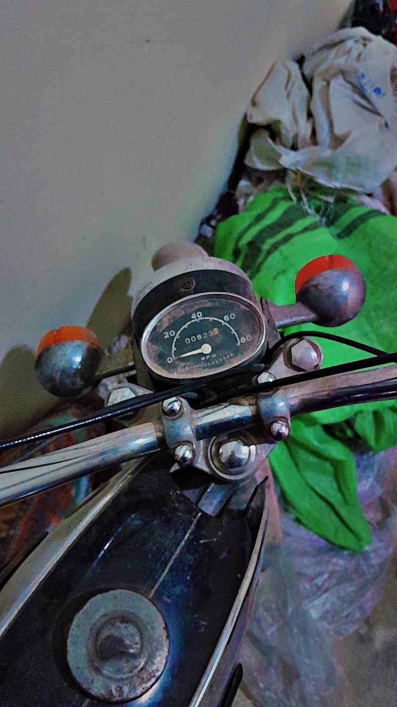 vintage bick 3