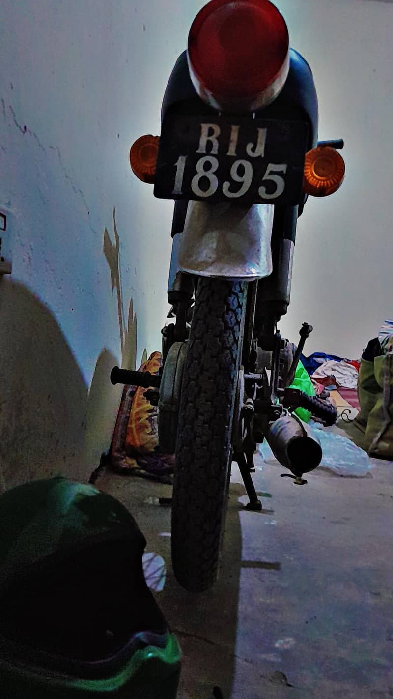 vintage bick 4