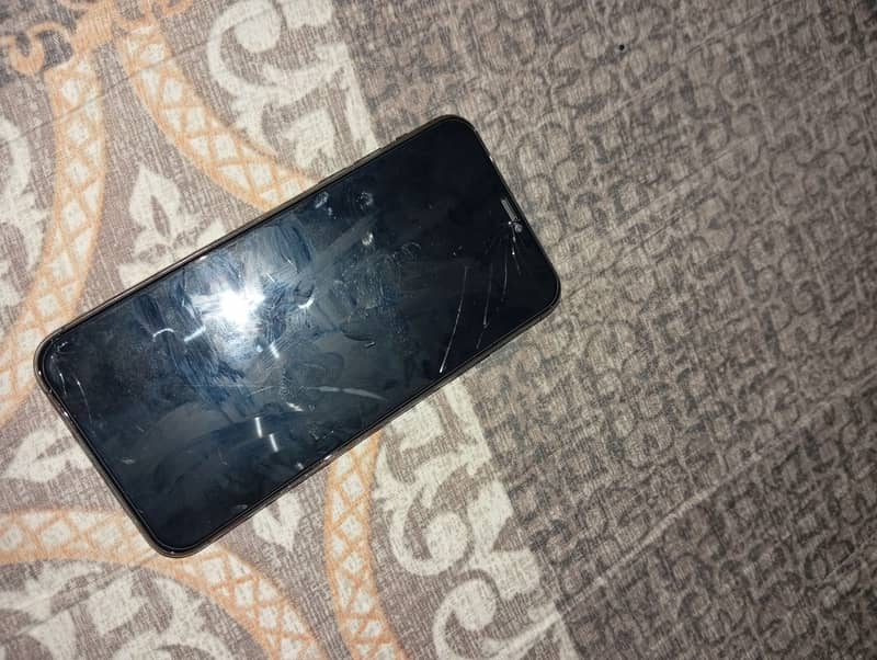 Apple iPhone 11 Pro Max 1
