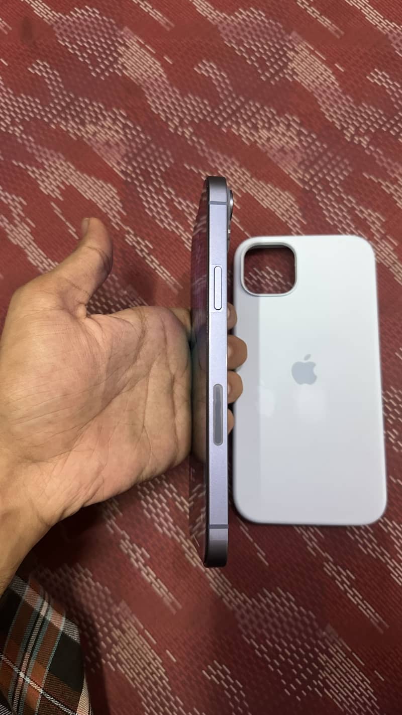 Apple iPhone 14 plus 1