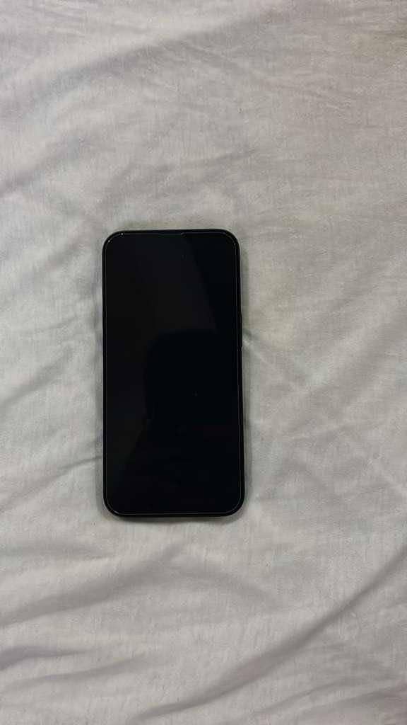 Apple iPhone 17e 2