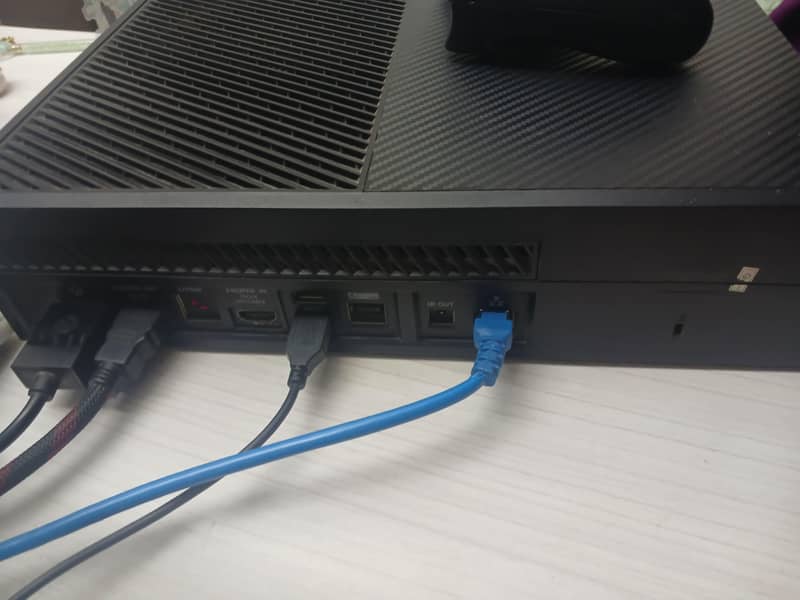 Xbox one with controller 100% Working 1