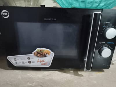 microwave oven
