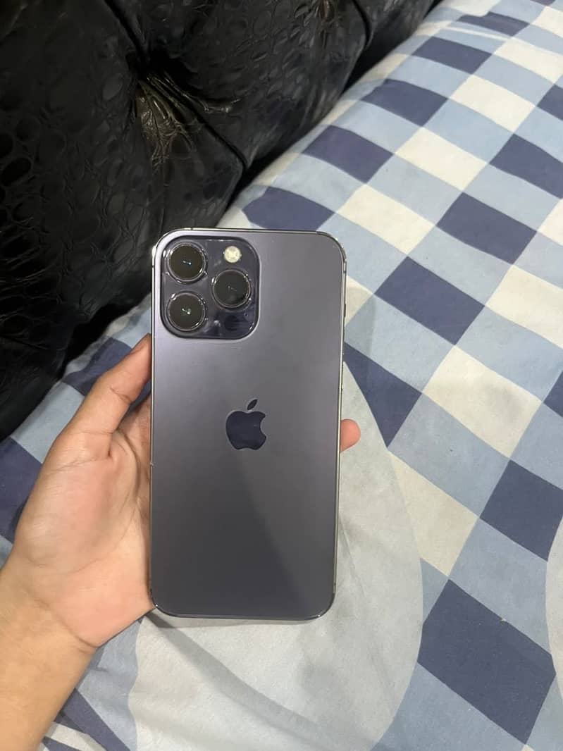 Apple iPhone 14 Pro Max 2