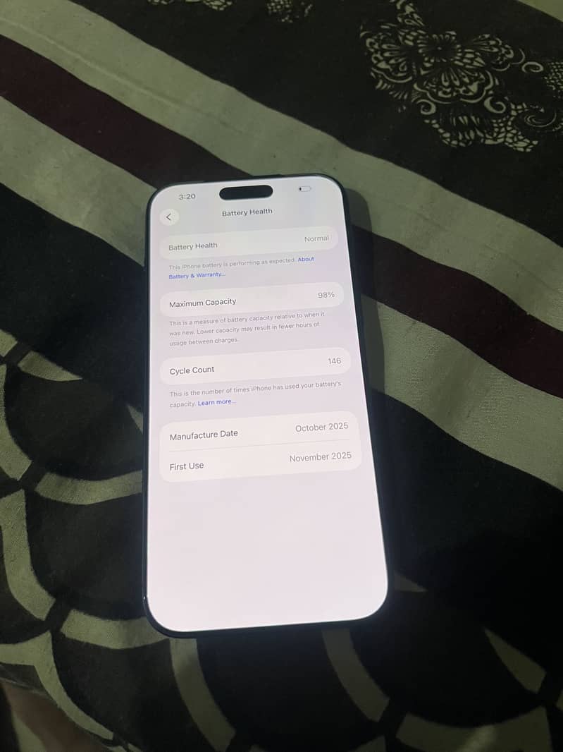 Apple iPhone 17 Pro Max 1