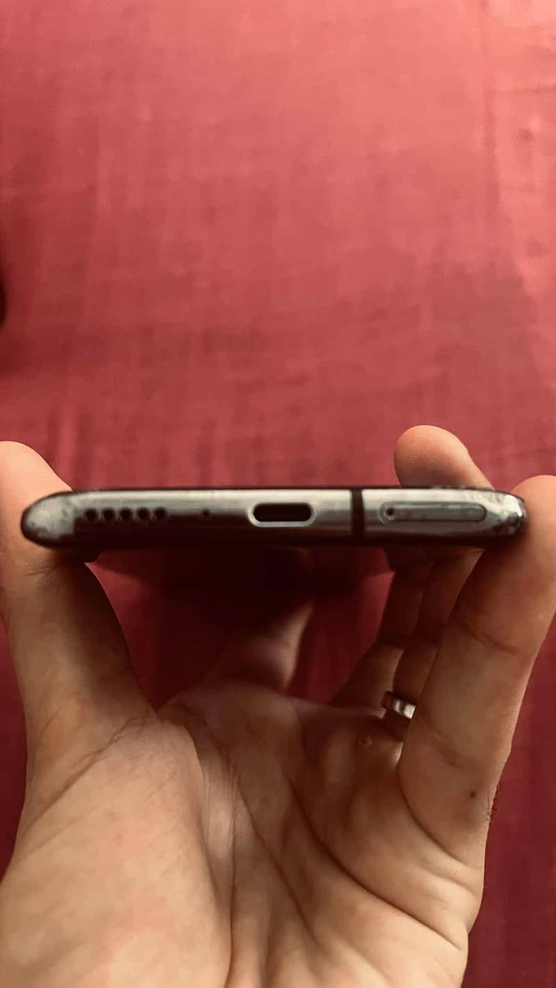 One Plus 7 Pro 1