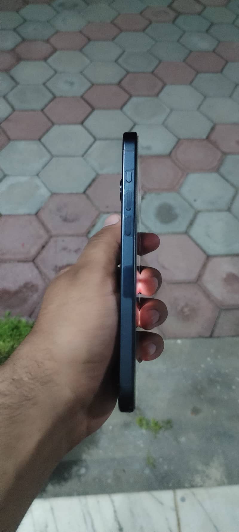 Apple iPhone 15 Pro Max 1