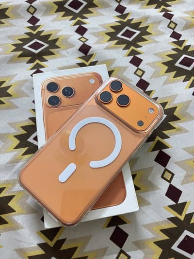Apple iPhone 17 pro Max cosmic orange -100 battery health -(81 cycles)