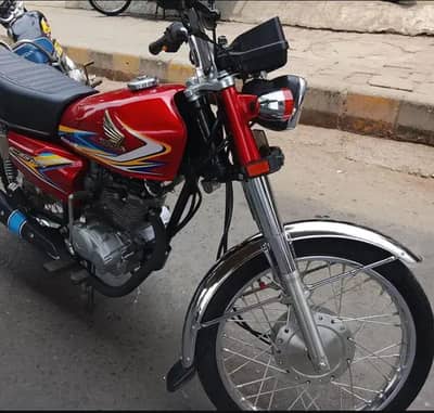 cg 125 HONDA. 0*3*0*4*6*4*4*7*5*1*2.