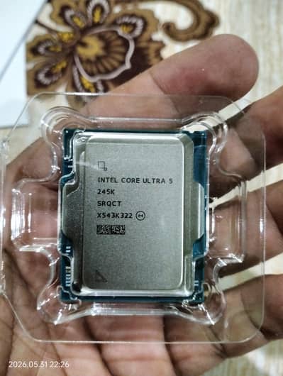 Core Ultra i5 aka 15th Generation