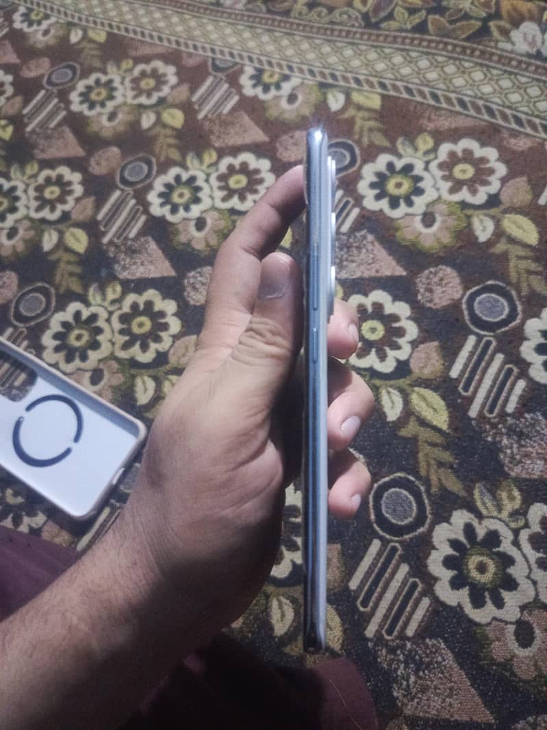 Tecno 40 pro plus 2