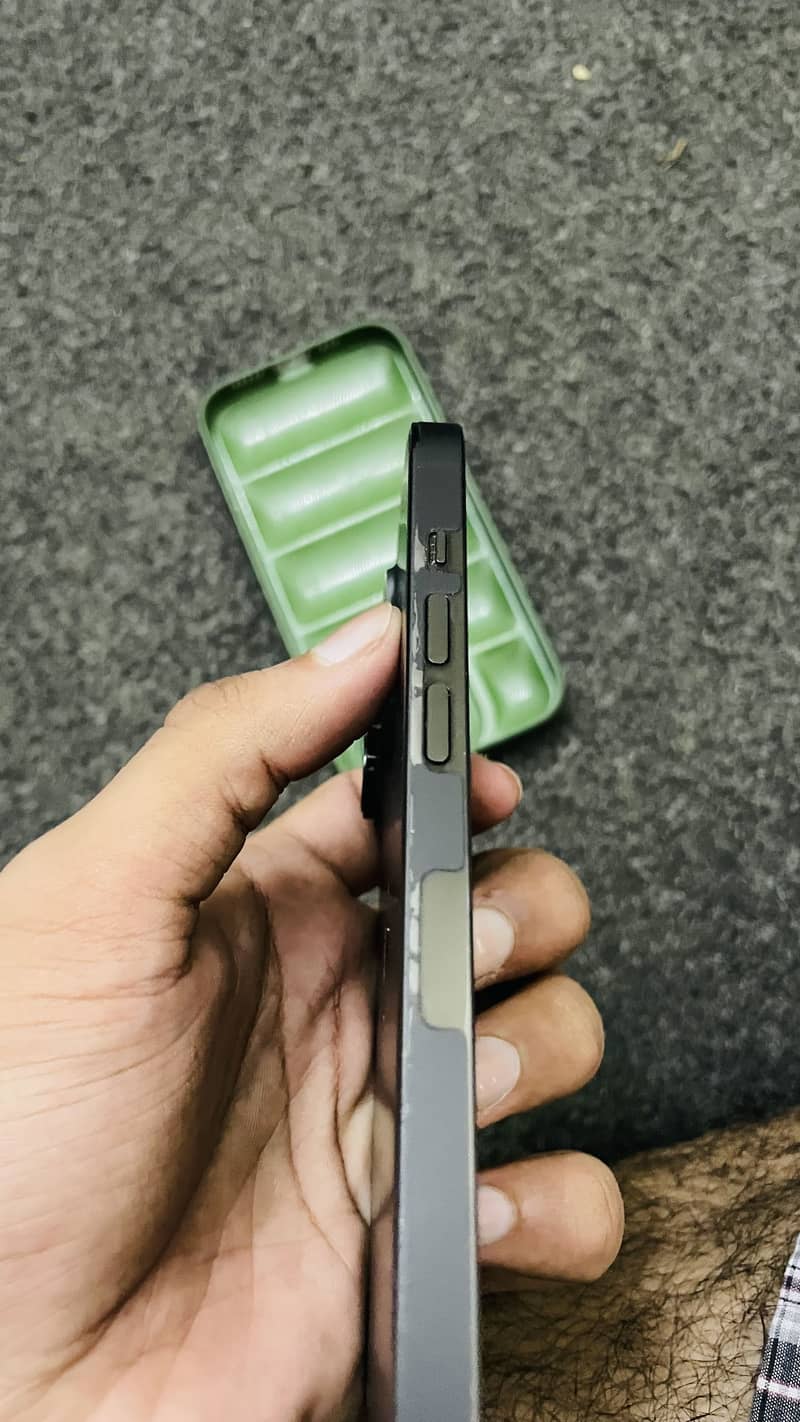 Apple iPhone 14 Pro 7