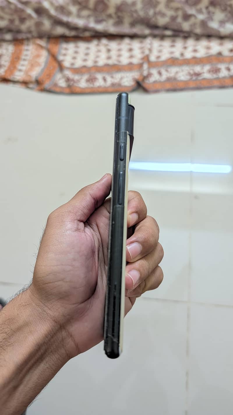 Google Pixel 6 5