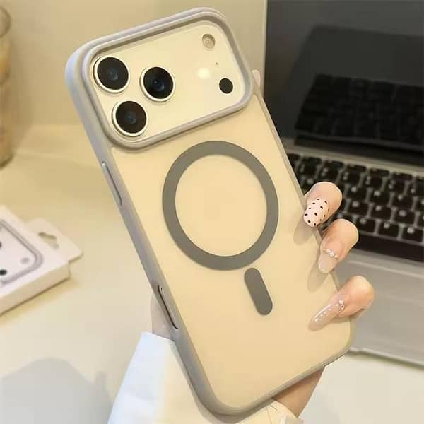 iPhone 17 Pro Max Silver/Natural Titanium Protective Case – Premium Frosted MagSafe Magnetic Cover
