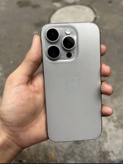 Apple iPhone 15 Pro