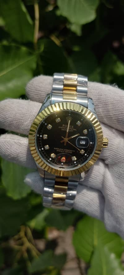 Title: Luxury Men’s Classic Watch – Premium Stainless Steel,