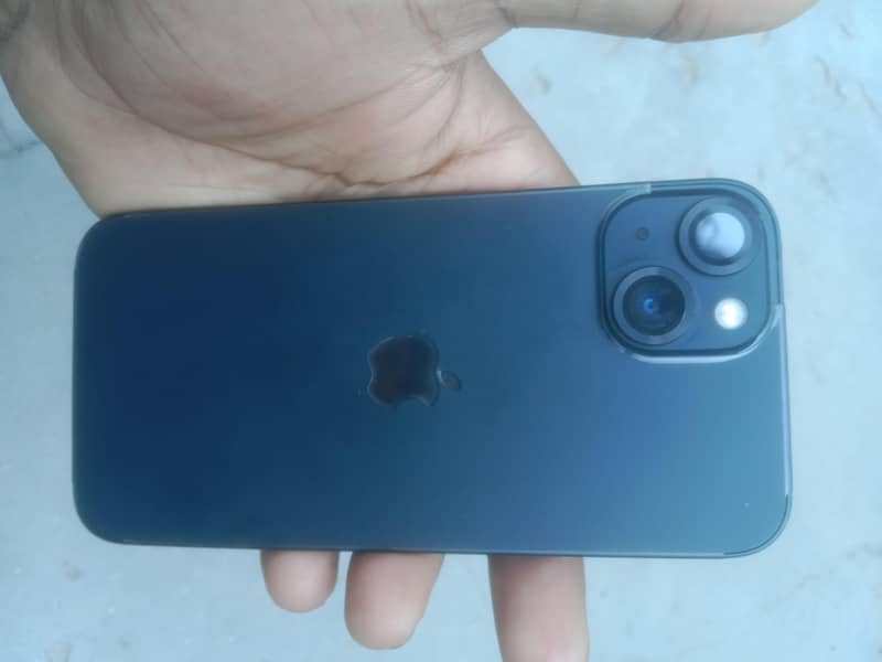 Apple iPhone 13 1