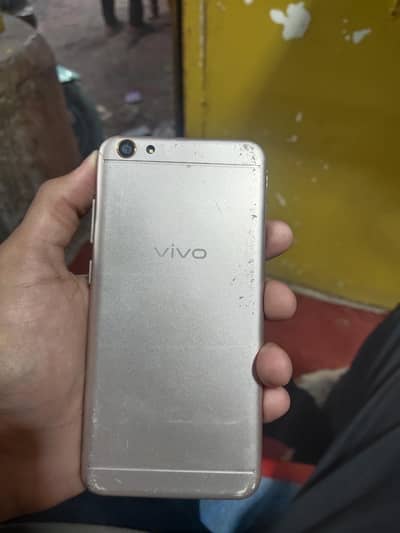 Vivo Y67