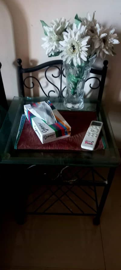 single bed with mattress