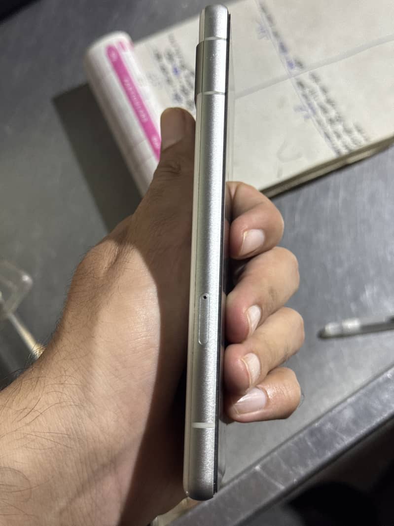 Google Pixel 7 2