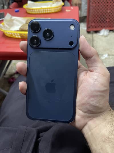 Apple iPhone XR converted into 17 pro