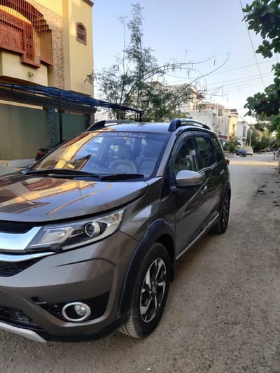 Honda BR-V 2017 S Top of the line