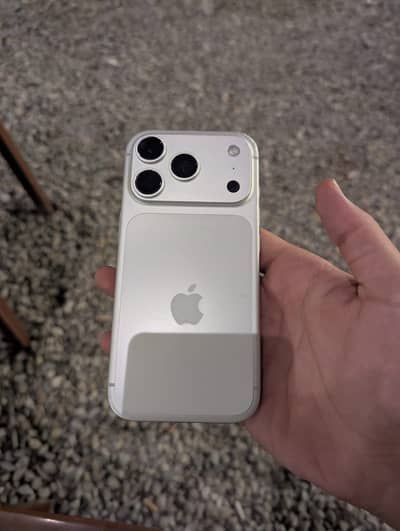 iPhone 17 Pro Jv
