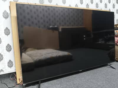 Samsung 65" 4k UHD smart led tv