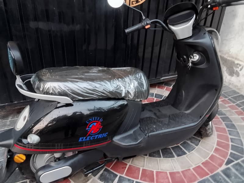scooty 2