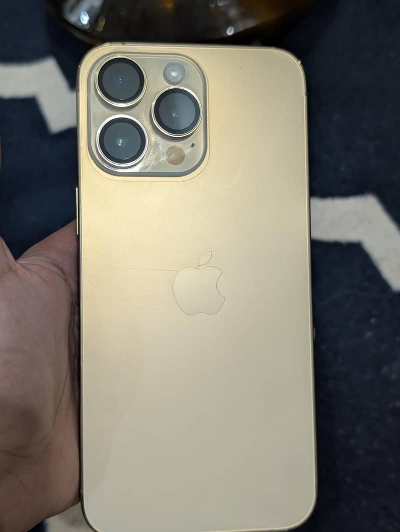 Apple iPhone 14 Pro Max 2