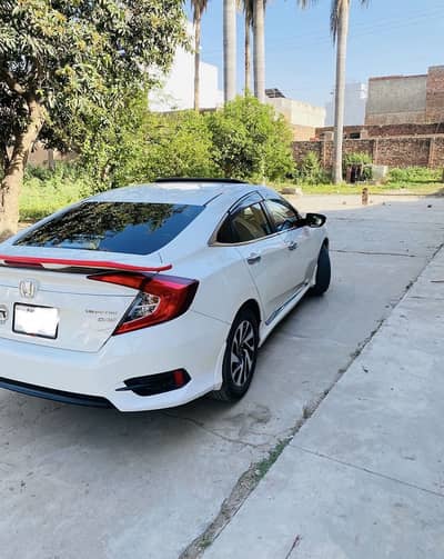 Honda Civic Oriel 2017