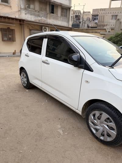 Daihatsu Mira 2017