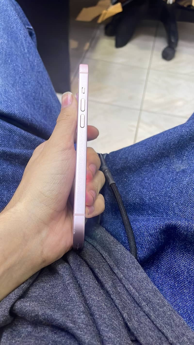 Apple iPhone 15 1