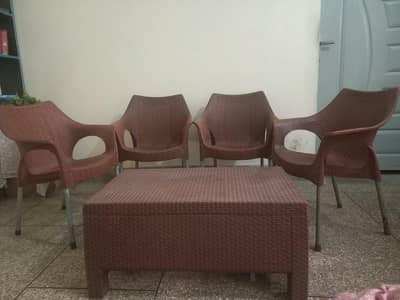 Comfortable Chairs for Sale – Great Condition!