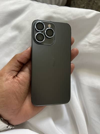 Apple iPhone 13 Pro (JV)
