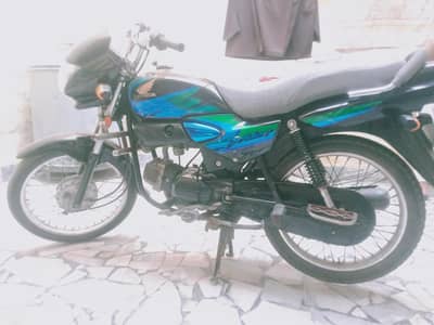 my favorite bike. I m selling. whtsapp 03047067943