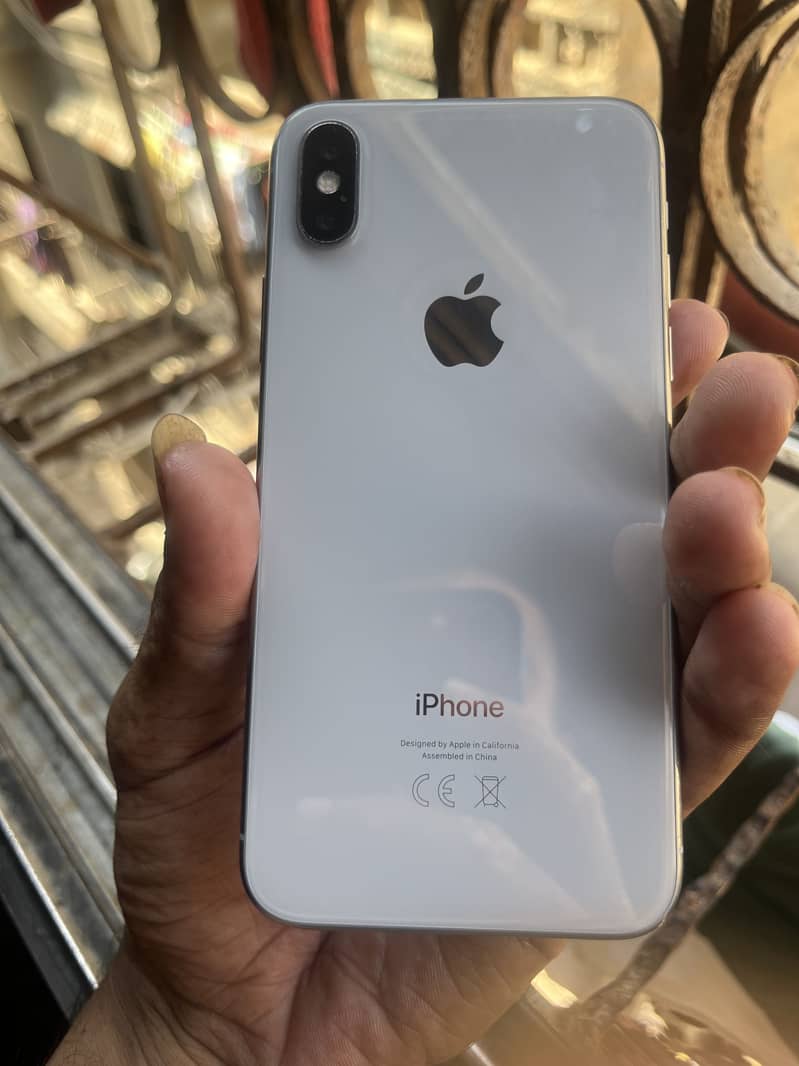 Apple iPhone X 1