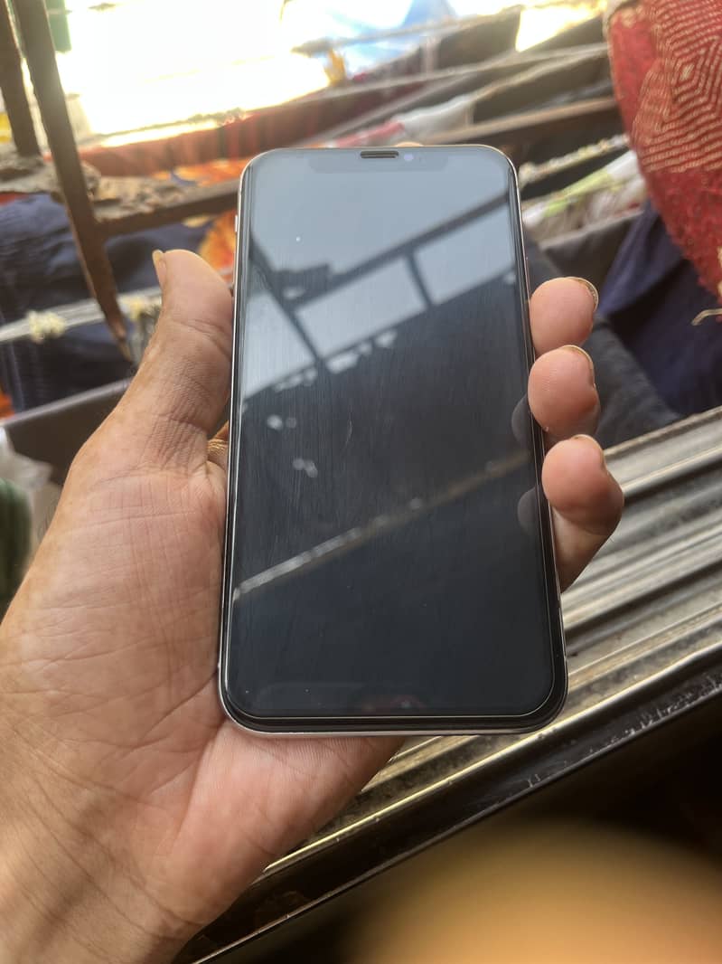 Apple iPhone X 2