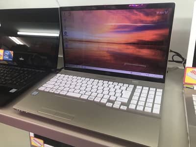 Fujitsu Lifebook AH45/B3 ,core i3 (7th generation)