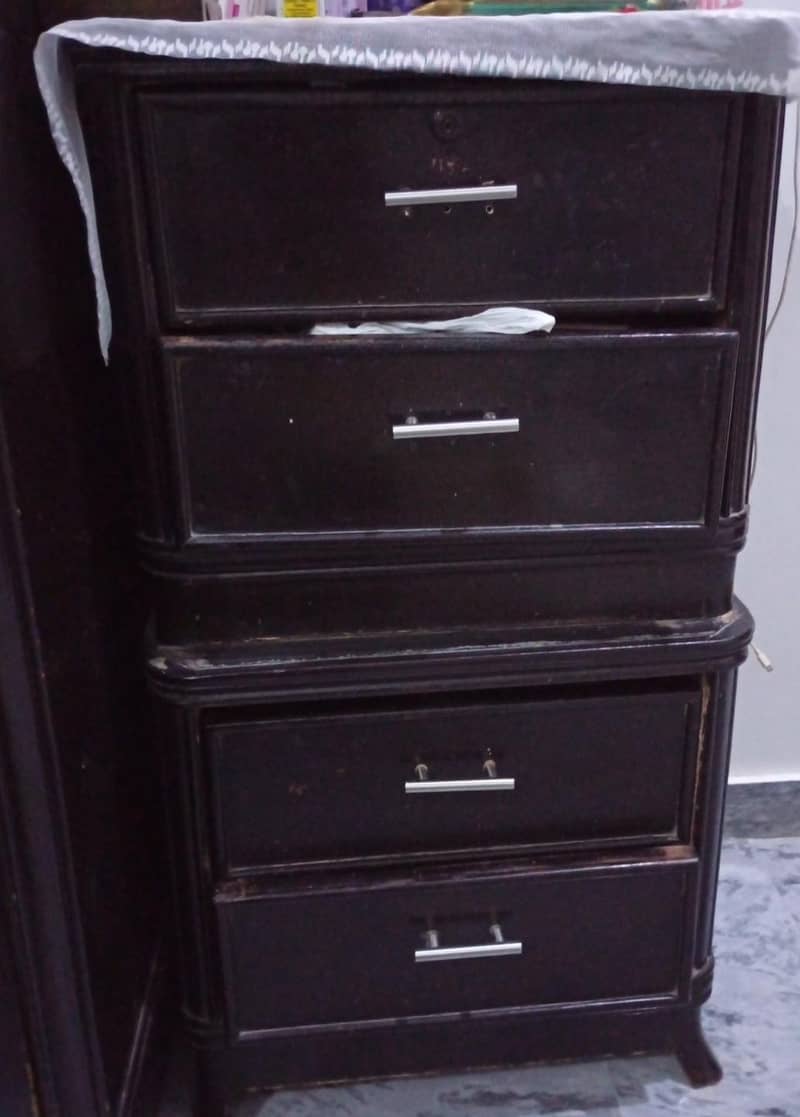 side tables 0