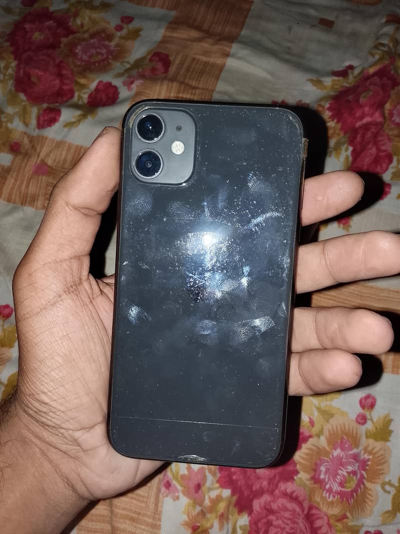 Apple iPhone 11 0