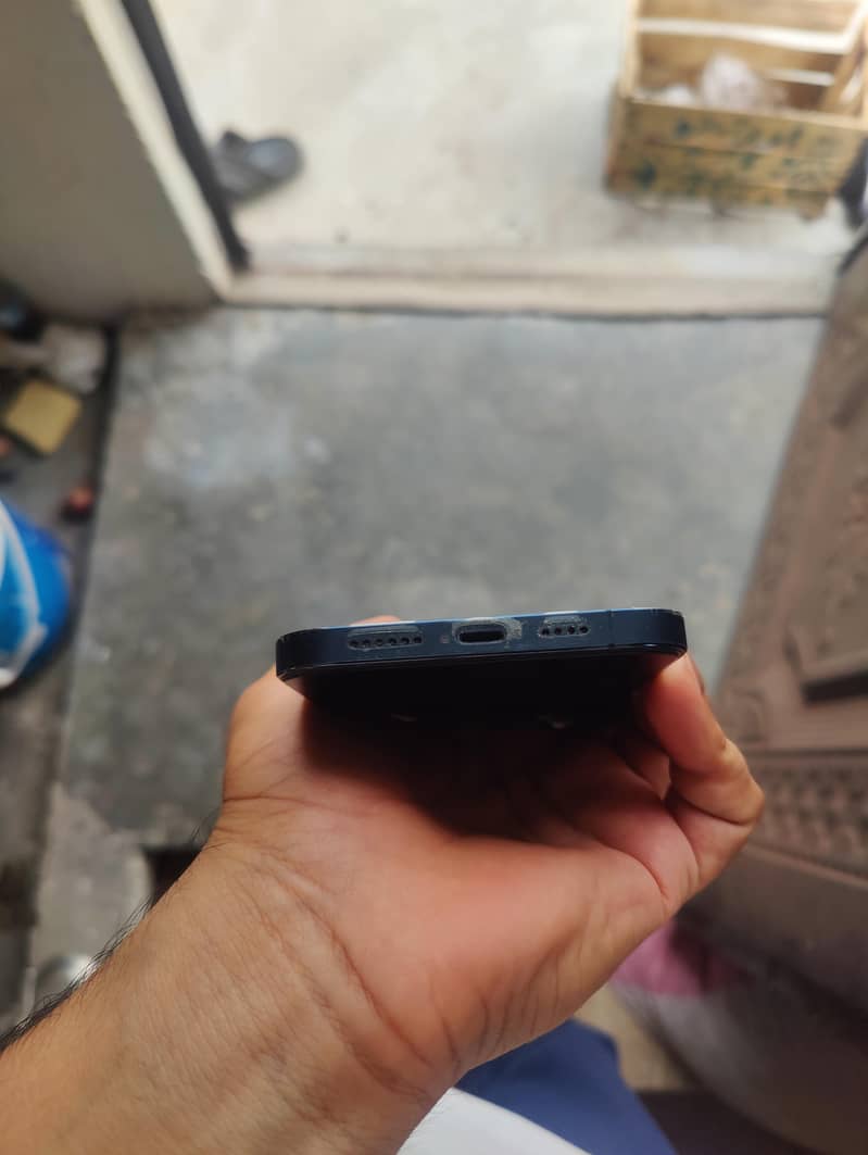 Apple iPhone 12 Pro Max 11
