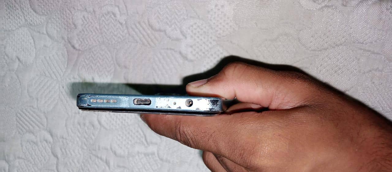 Infinix Smart 9 3